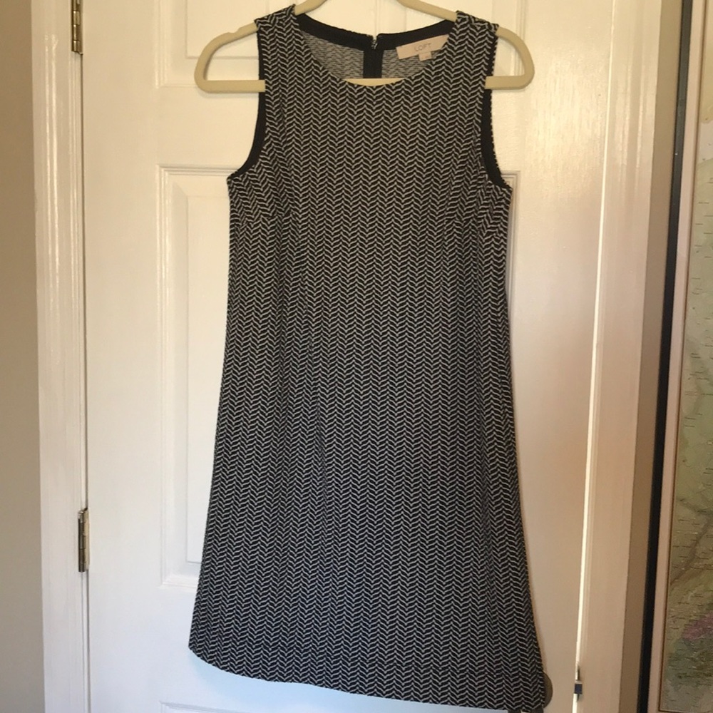 LOFT patterned shift dress